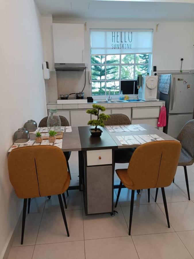 Home Feel-Hibiscus Suites Kampar Esterno foto